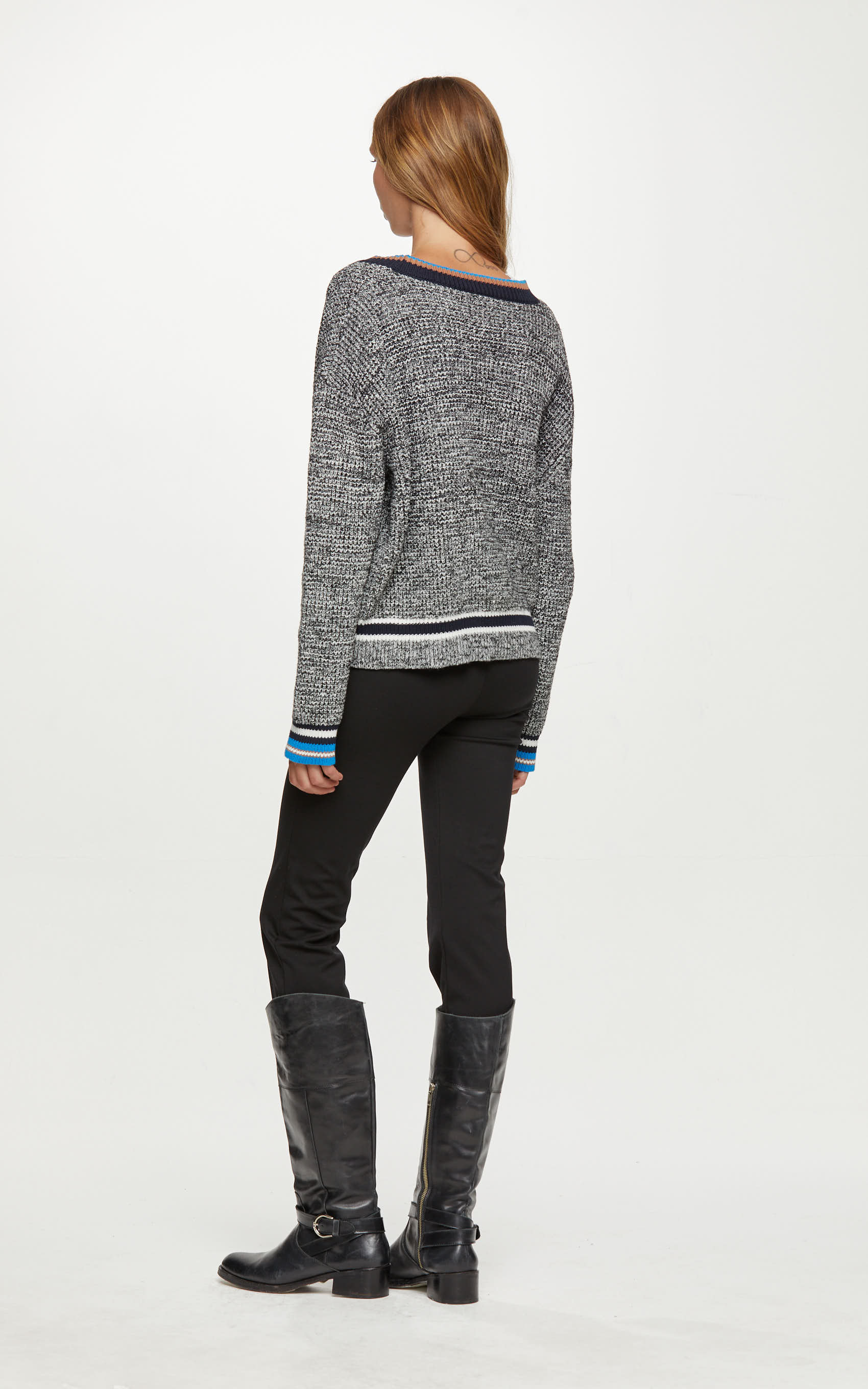 Cardigan Off White Y Negro