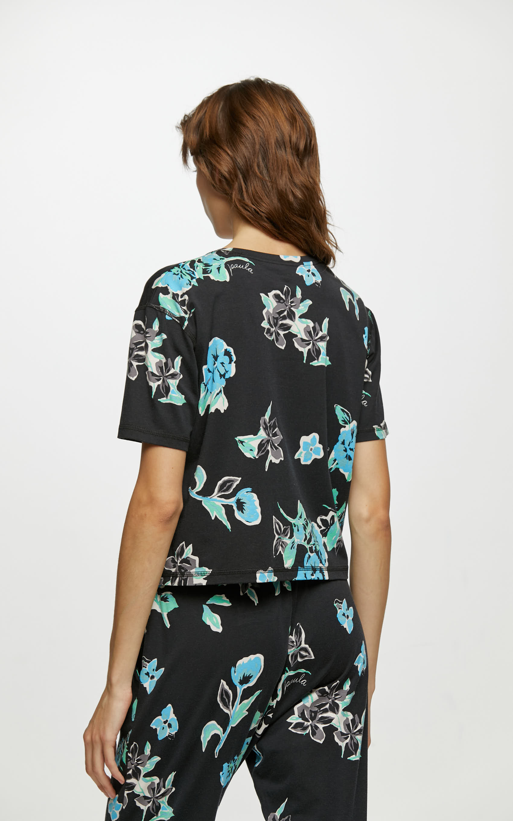 Remera Negro