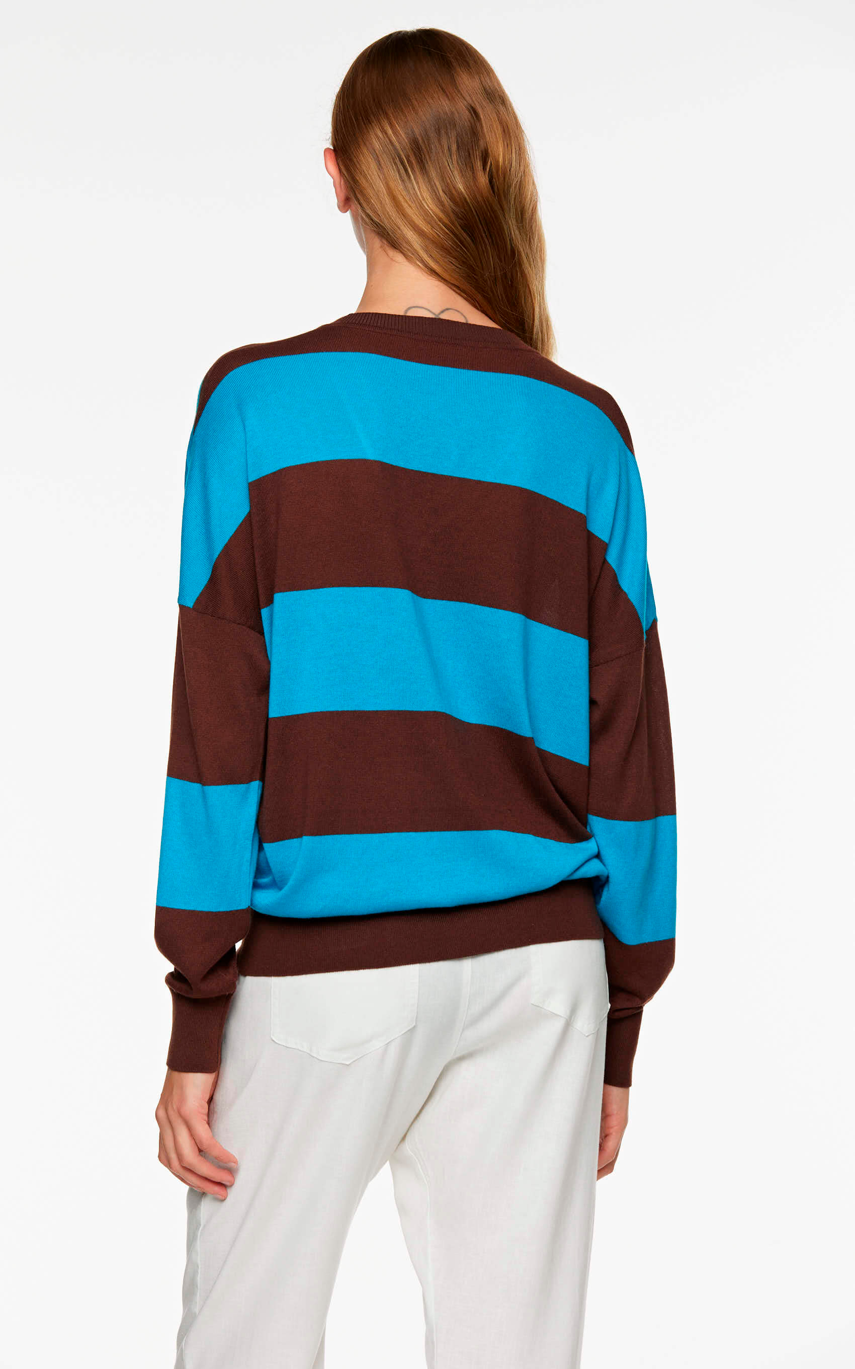 Sweater Chocolate